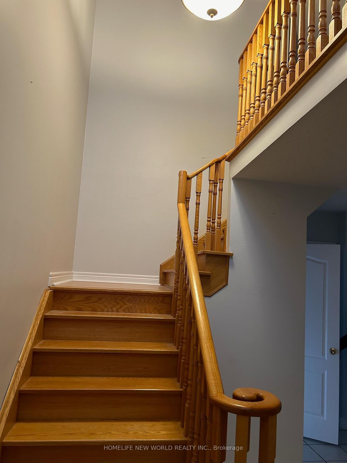 7 Zippora Drive - Image 2