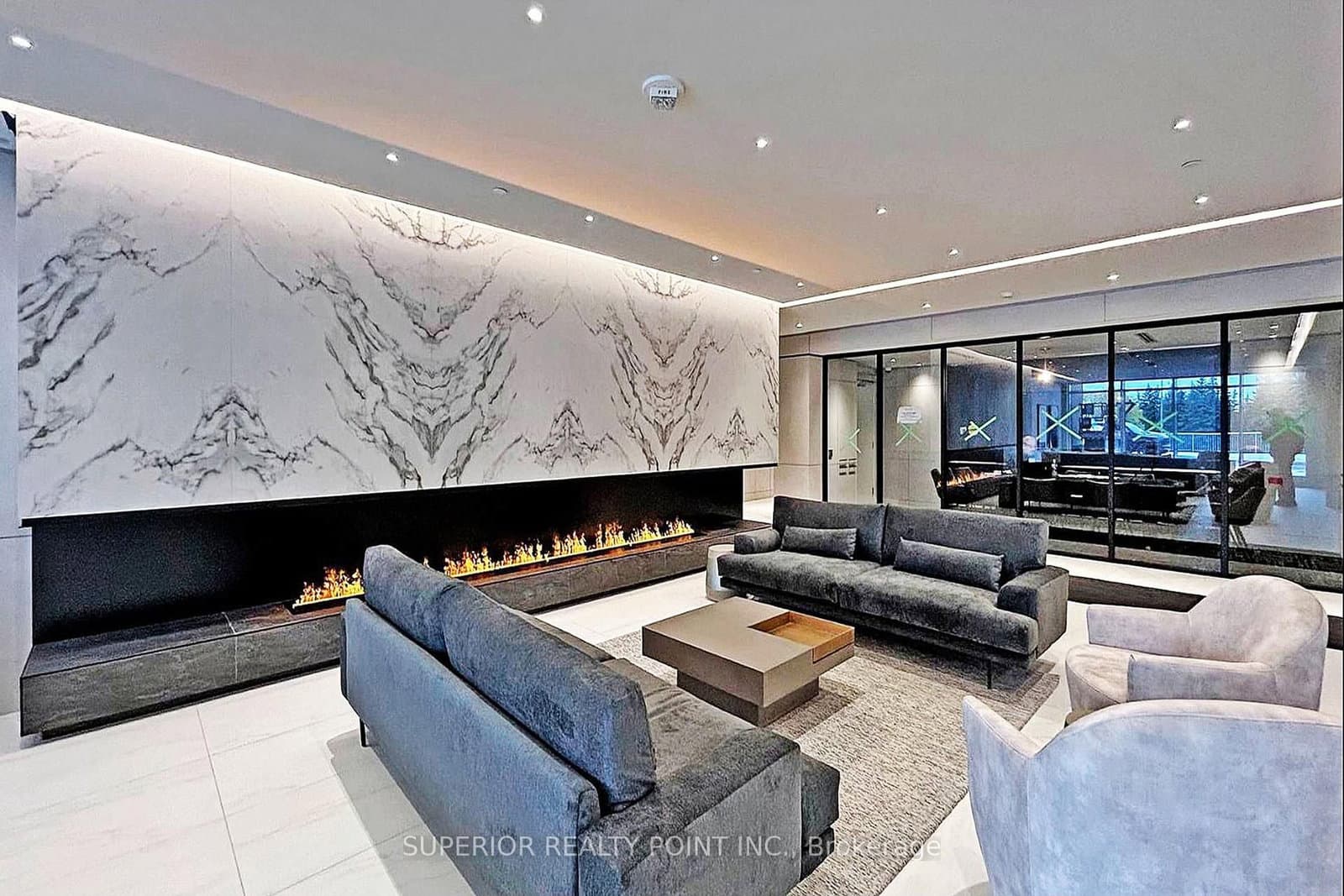 30 Upper Mall Way, Unit A214 - Image 3