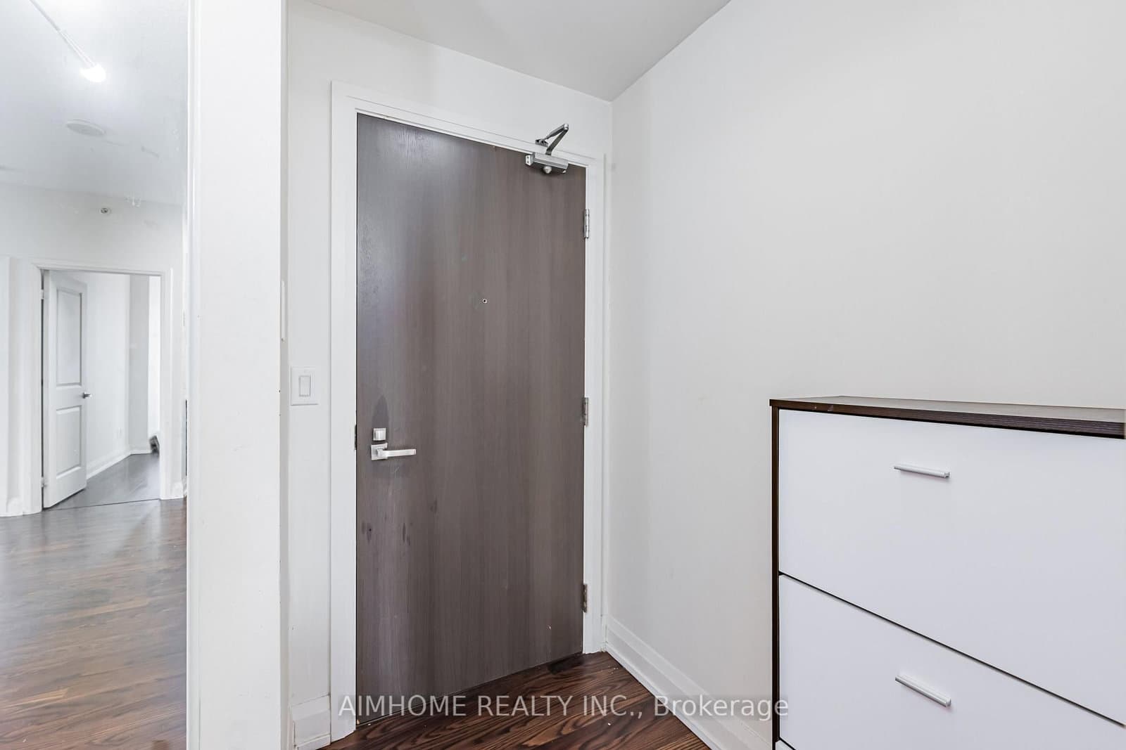 7171 Yonge Street, Unit 1115 - Image 3