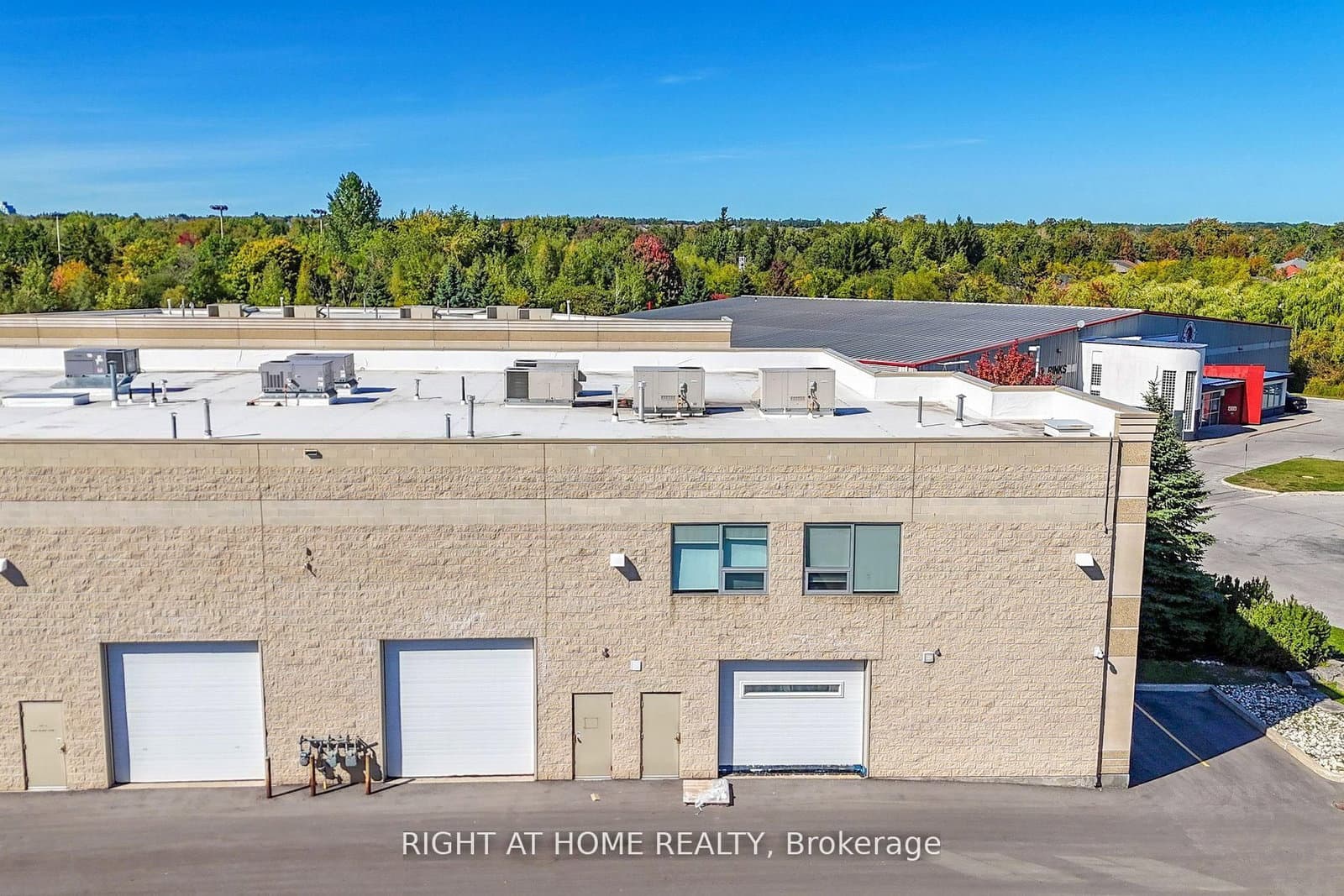 636 Edward Avenue, Unit 14 - Image 3