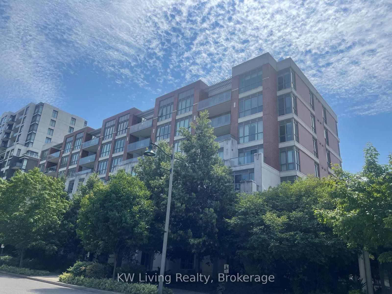 57 Upper Duke Crescent, Unit 101 - Image 1