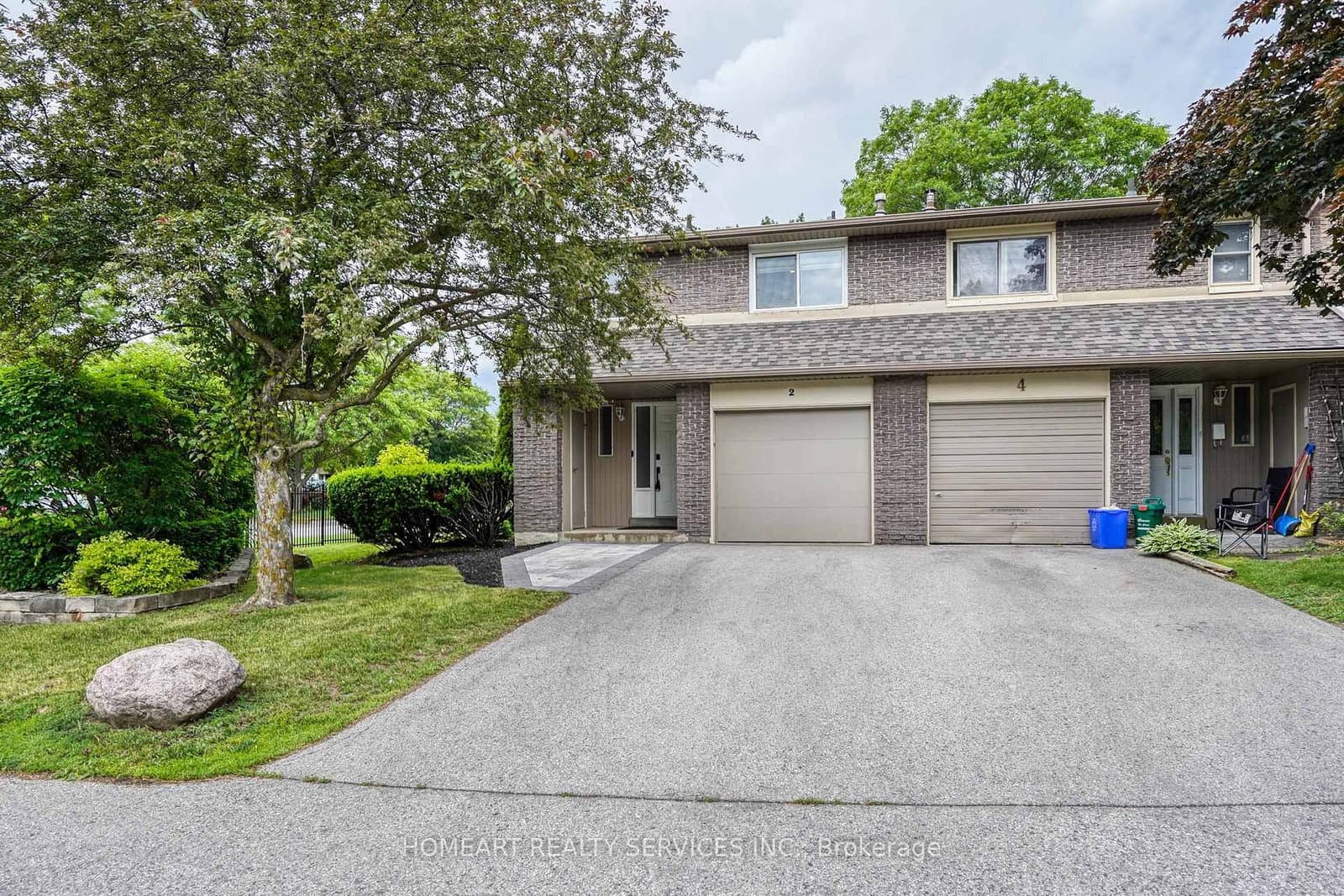 2 Camelot Way - Image 1