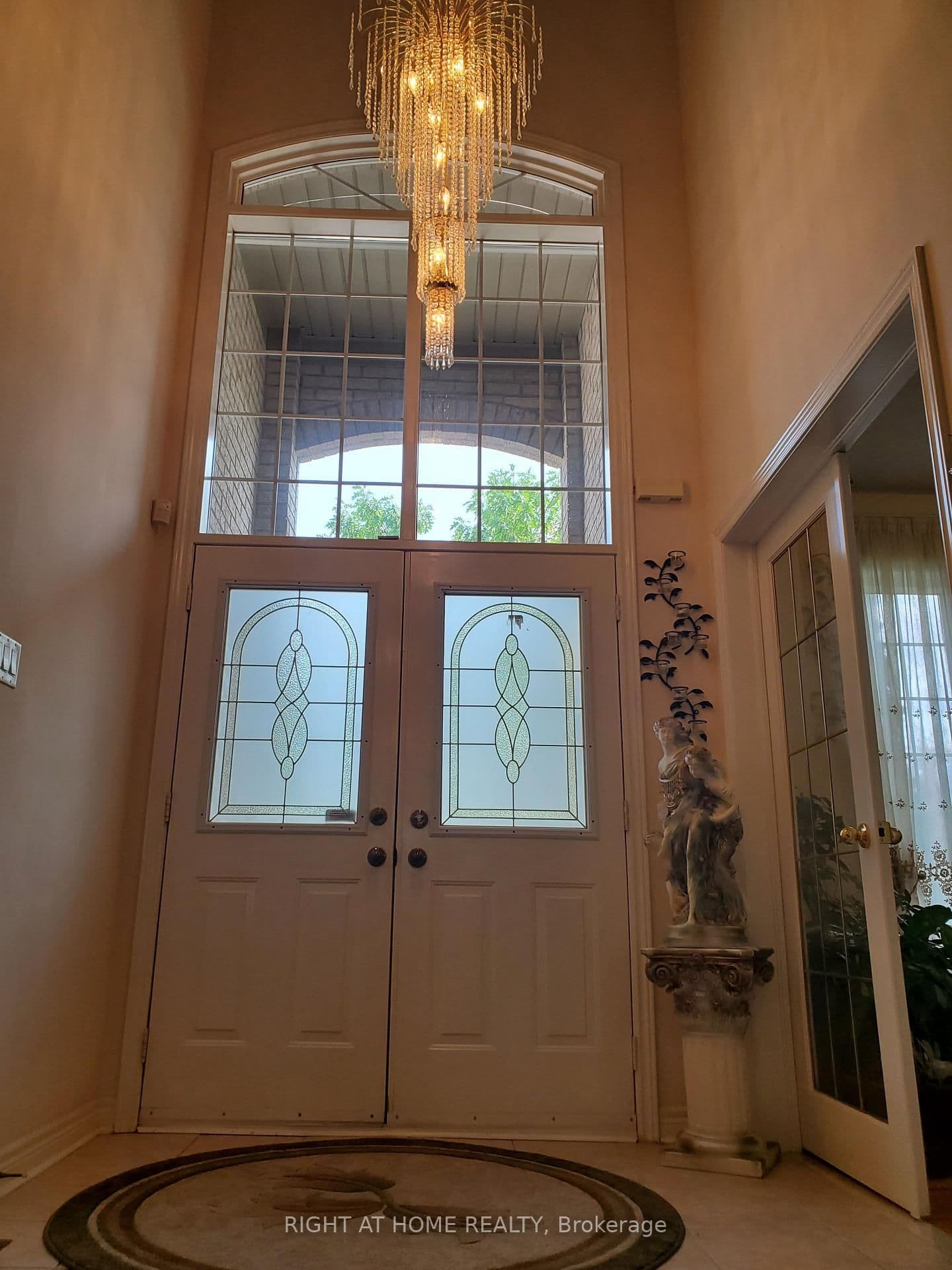 101 Townwood Drive - Image 4