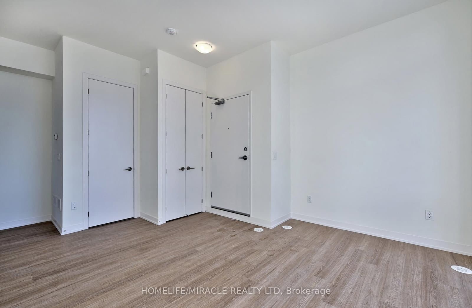 14 David Eyer Road, Unit 1017 - Image 2