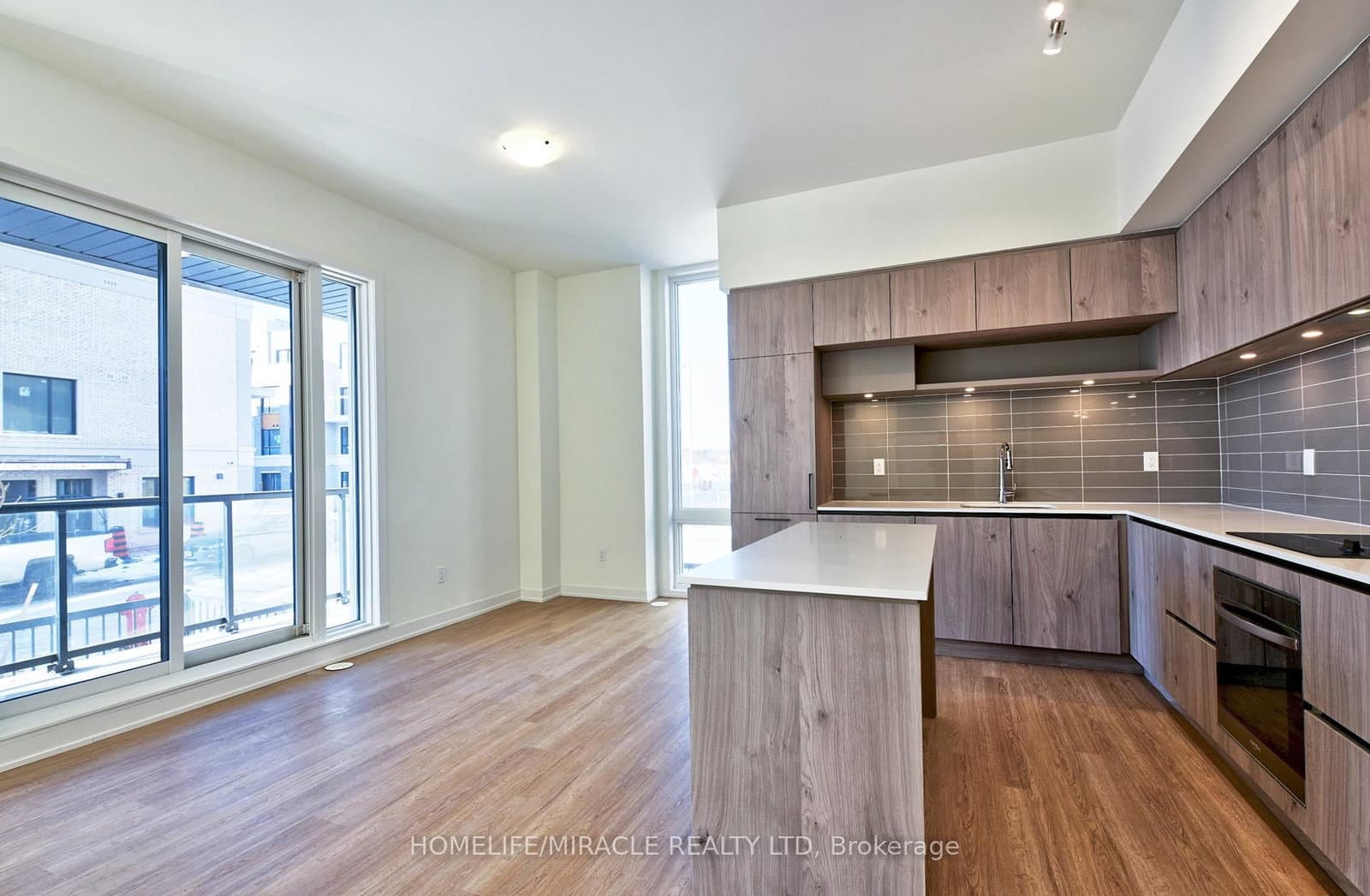 14 David Eyer Road, Unit 1017 - Image 5