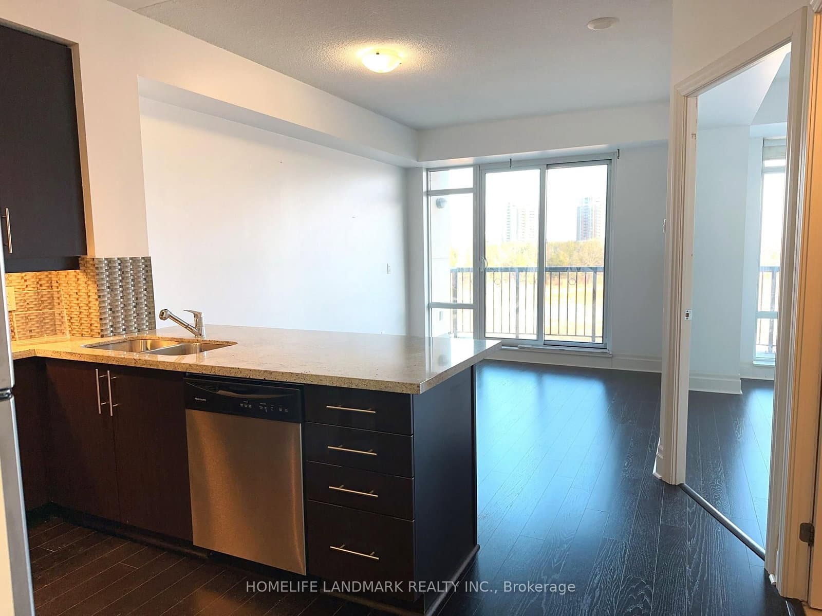 131 Upper Duke Crescent, Unit 410 - Image 6