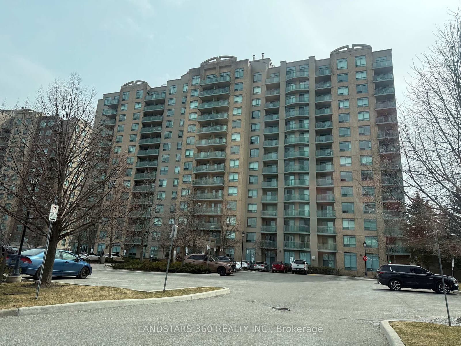 39 Oneida Crescent, Unit 906 - Image 2