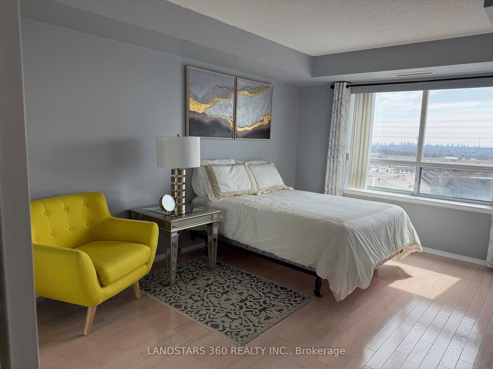 39 Oneida Crescent, Unit 906 - Image 4