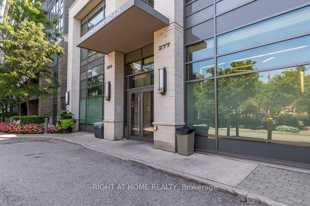 325 South Park Road, Unit Ph05 - Image 2