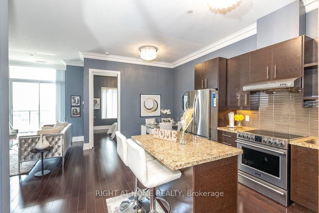 325 South Park Road, Unit Ph05 - Image 6