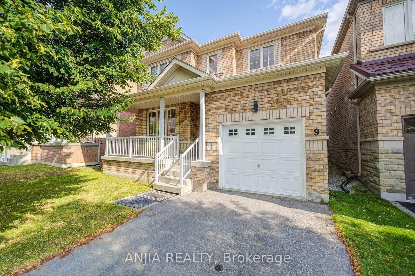 9 Mimosa Street - Image 4