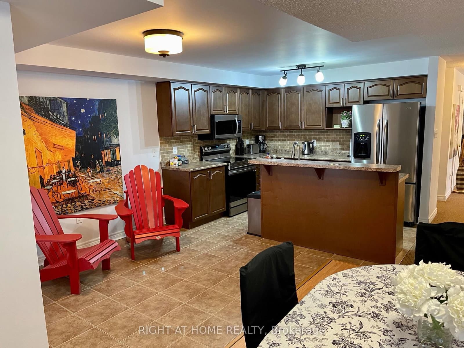 2933 Bur Oak Avenue, Unit A - Image 4