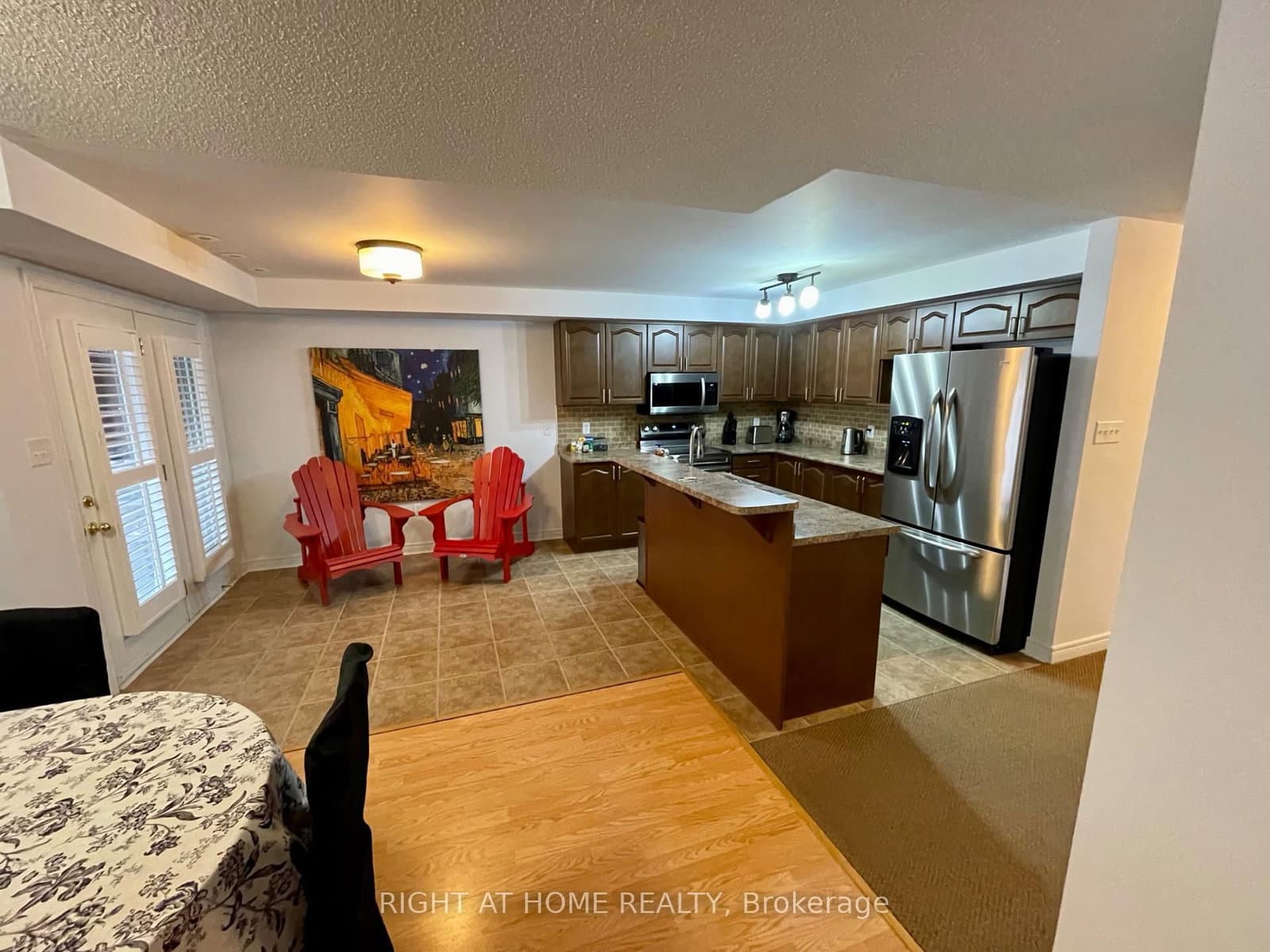 2933 Bur Oak Avenue, Unit A - Image 5