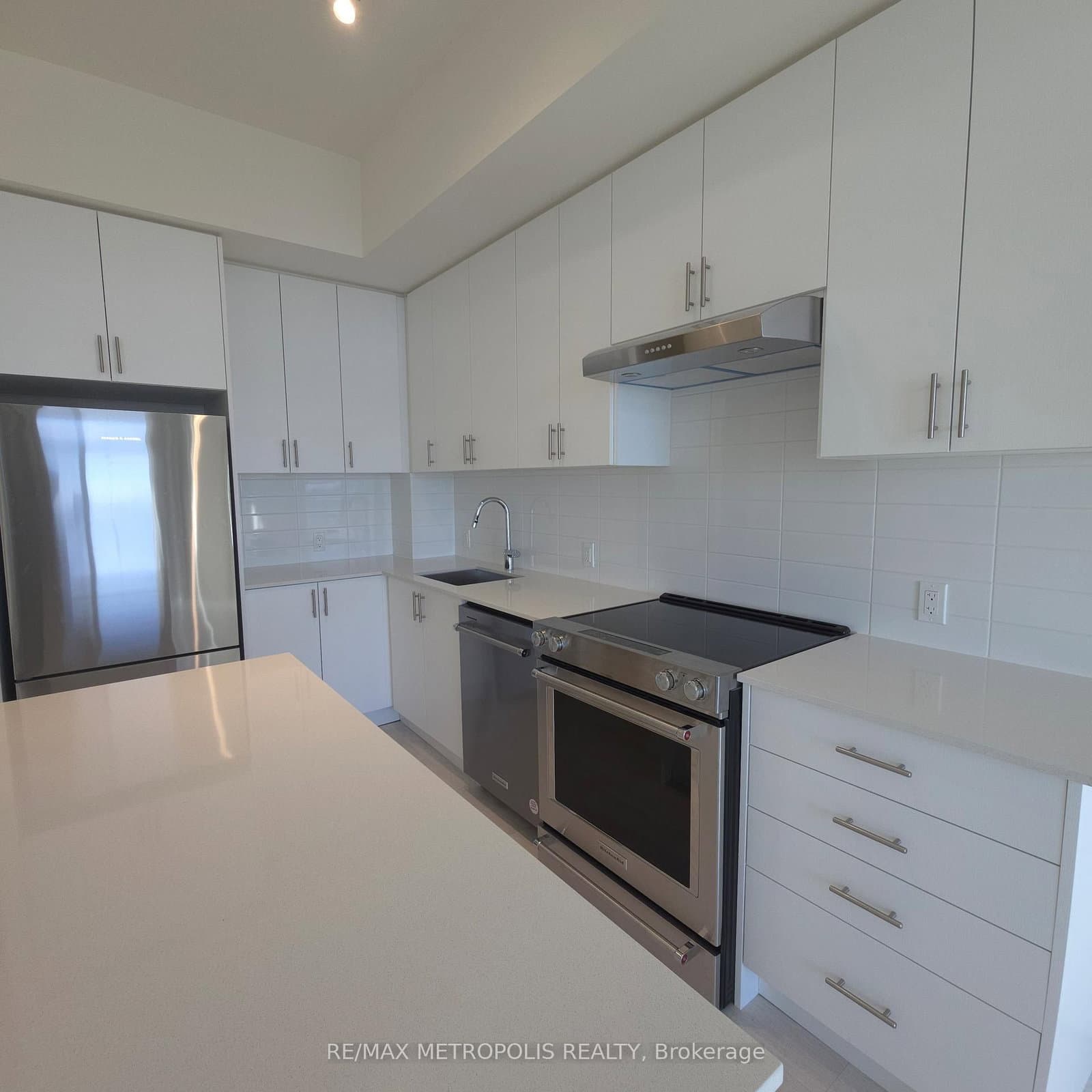 8960 Jane Street, Unit 508 - Image 5