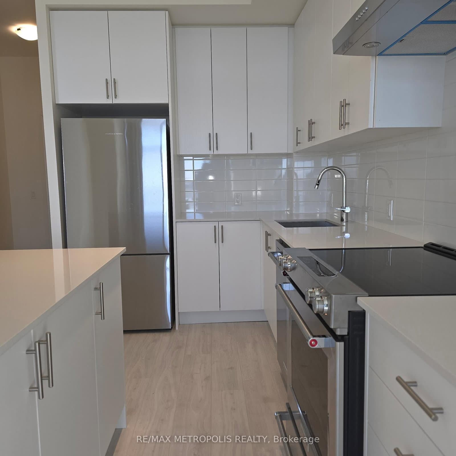 8960 Jane Street, Unit 508 - Image 6
