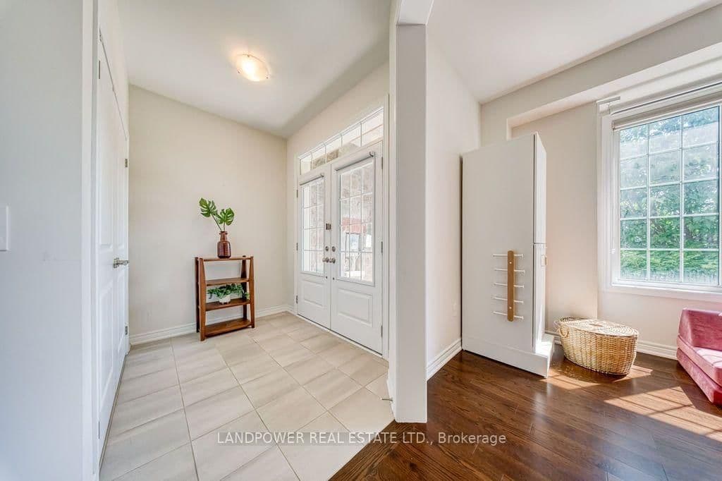 19860 Leslie Street - Image 3