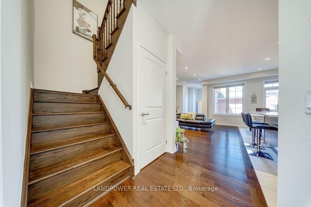 19860 Leslie Street - Image 4