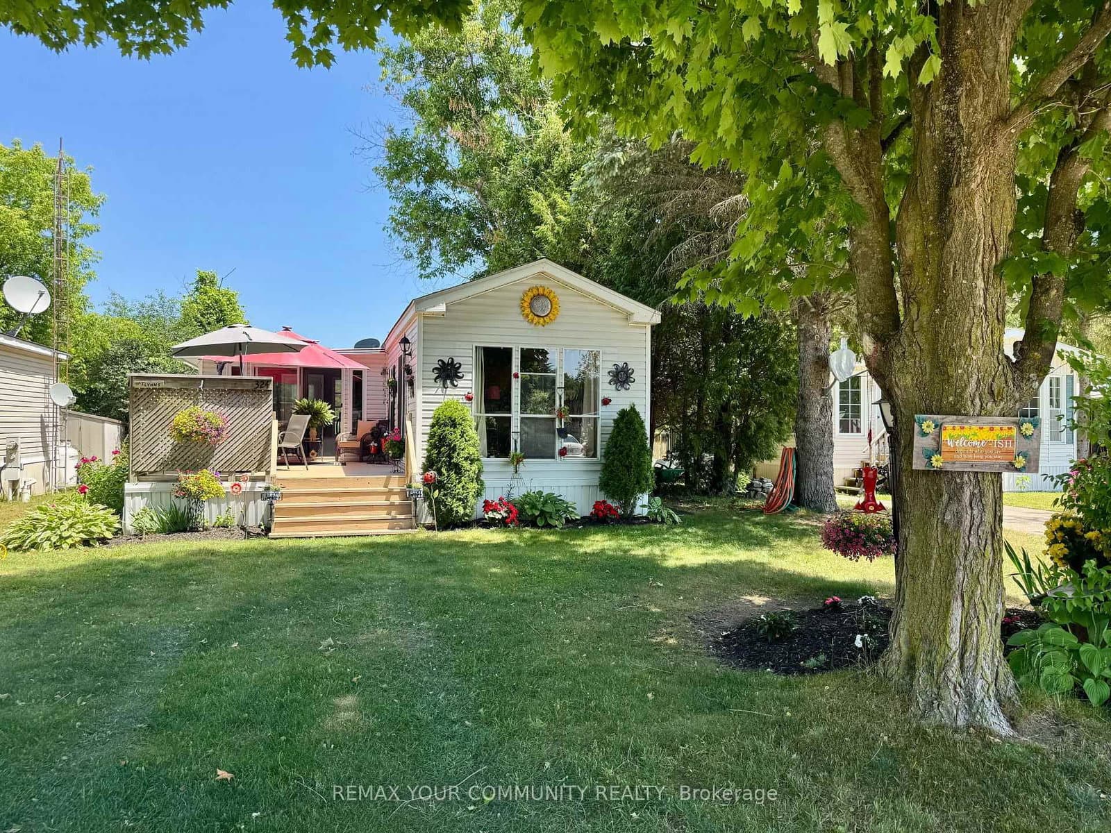 285 Crydermans Side Road, Unit 324 - Image 1