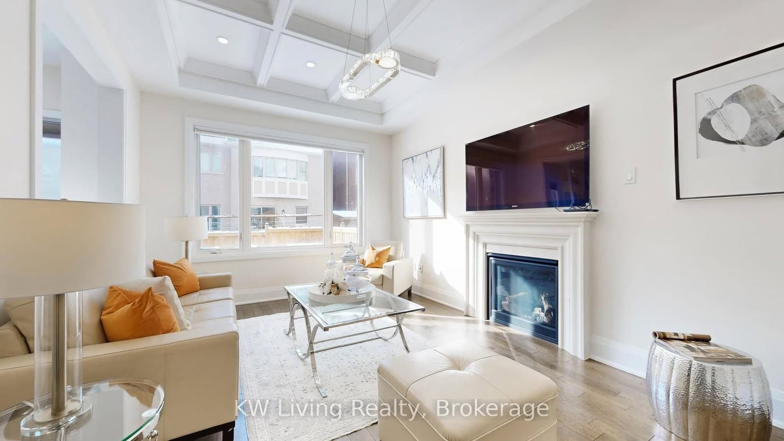 92 Giardina Crescent S - Image 3