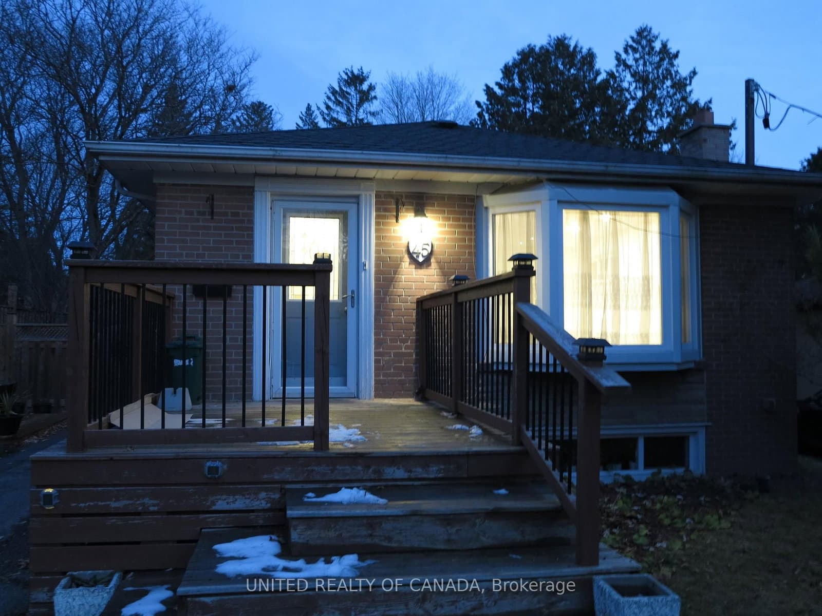 45 Bayview Parkway - Image 2