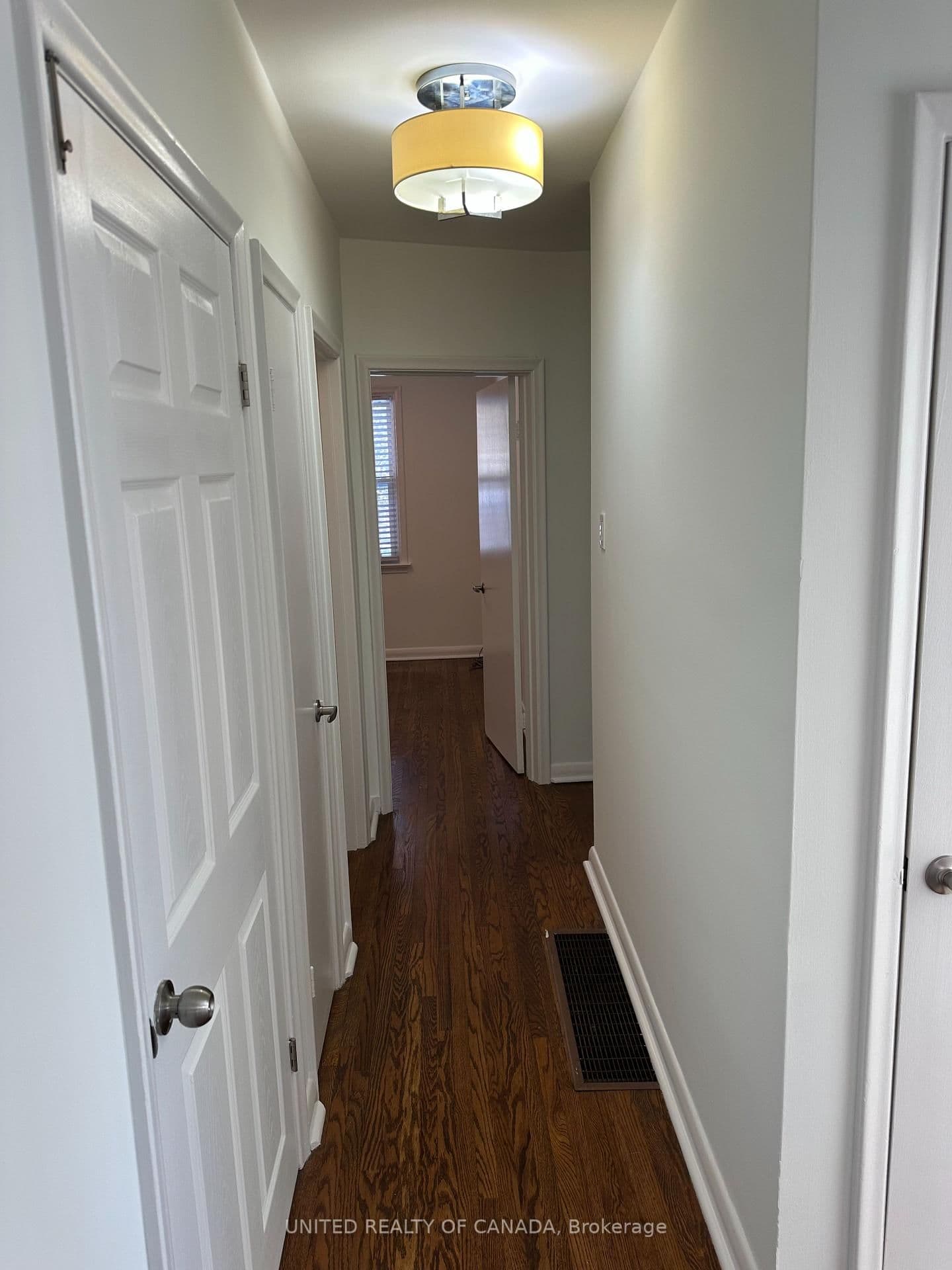 45 Bayview Parkway - Image 5