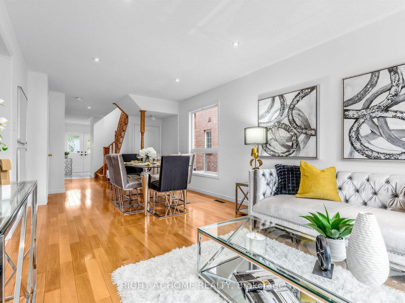81 Briarcrest Drive - Image 3