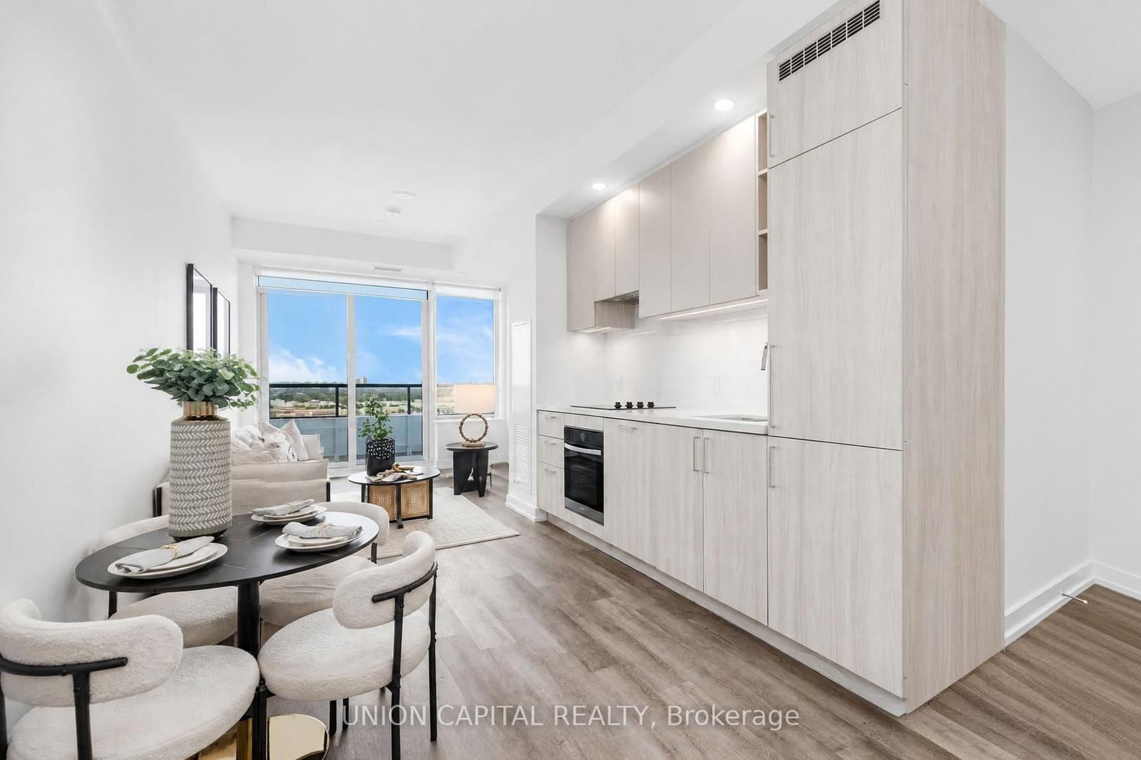 21 Meadowdale Road, Unit 1608 - Image 2