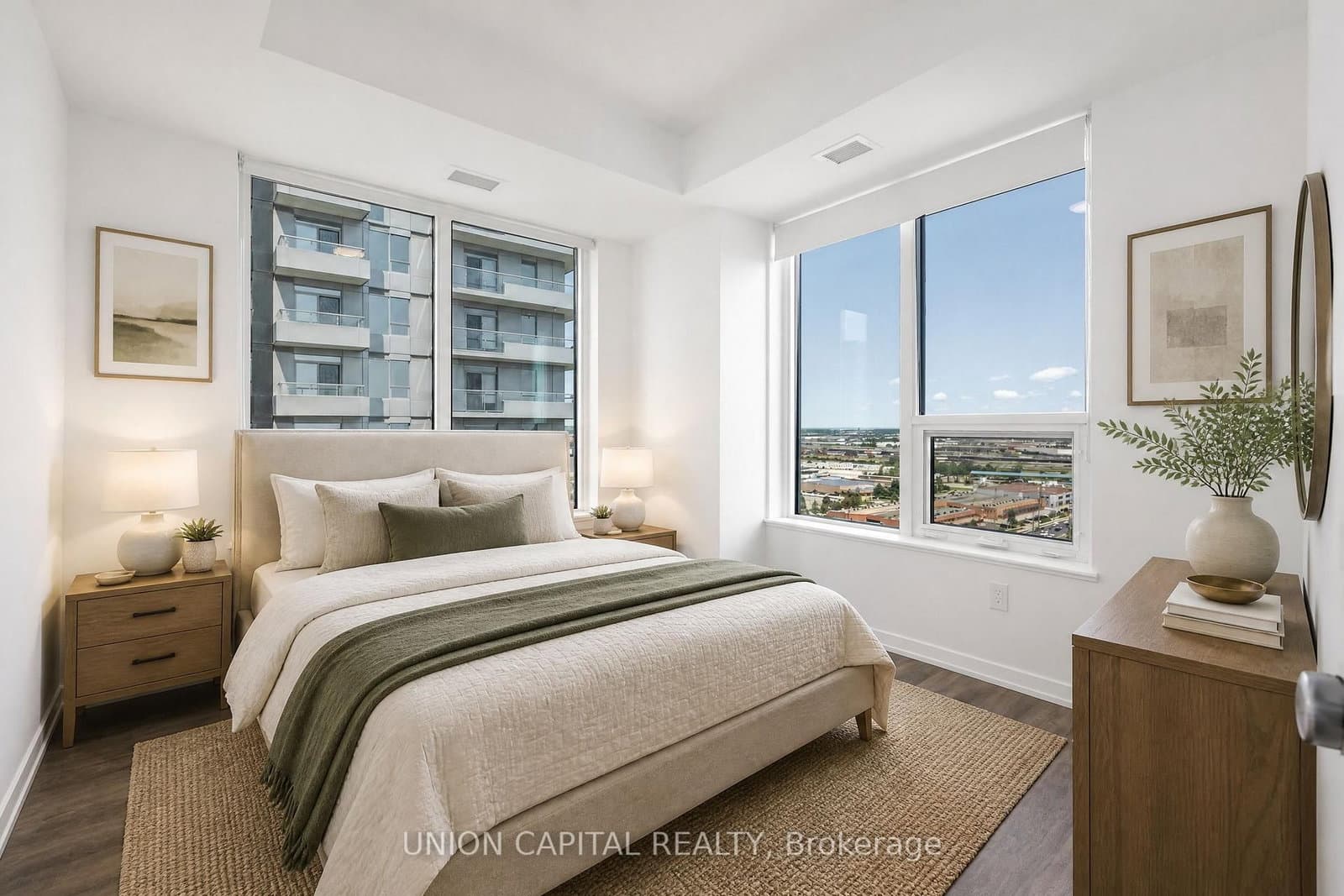21 Meadowdale Road, Unit 1608 - Image 4