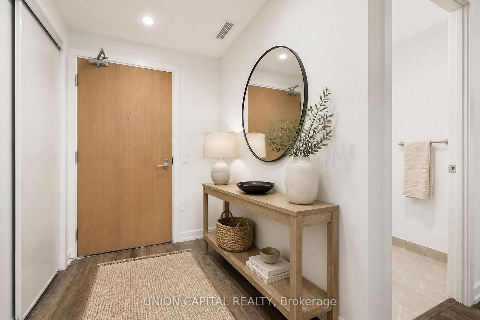 21 Meadowdale Road, Unit 1608 - Image 5