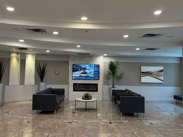 39 Oneida Crescent, Unit 509 - Image 4