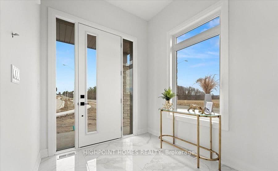 77 Schmeltzer Crescent - Image 4