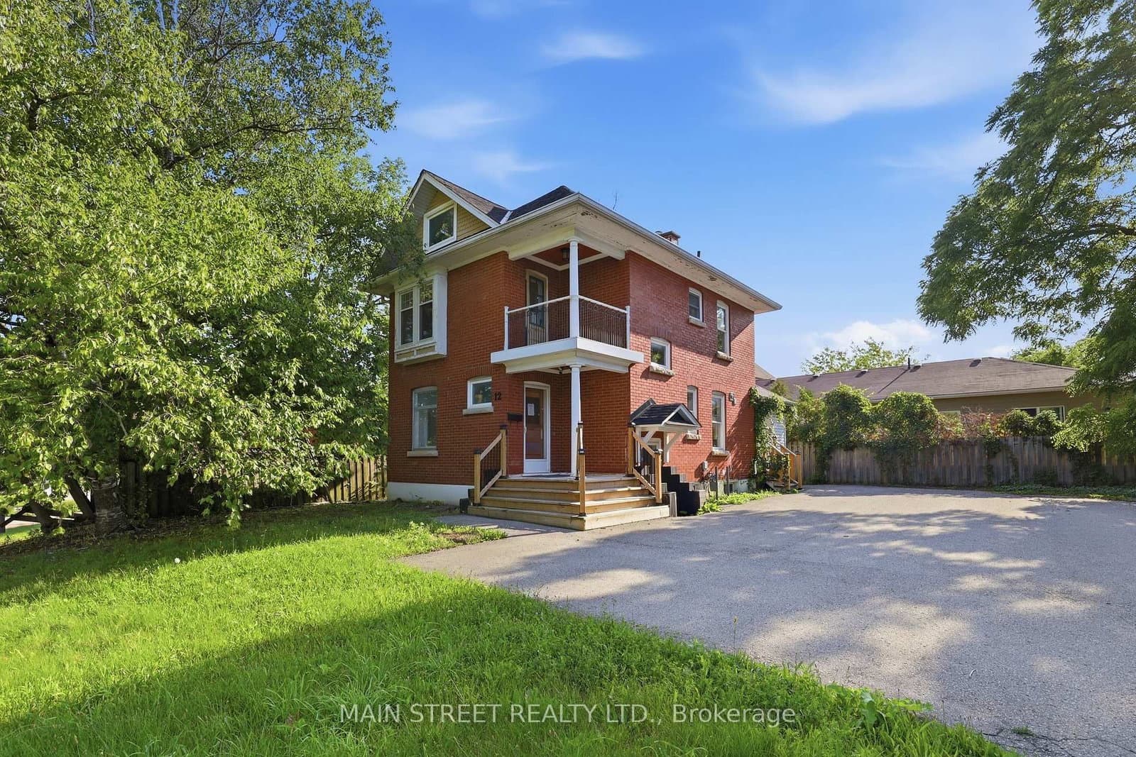 12 Vincent Street - Image 1