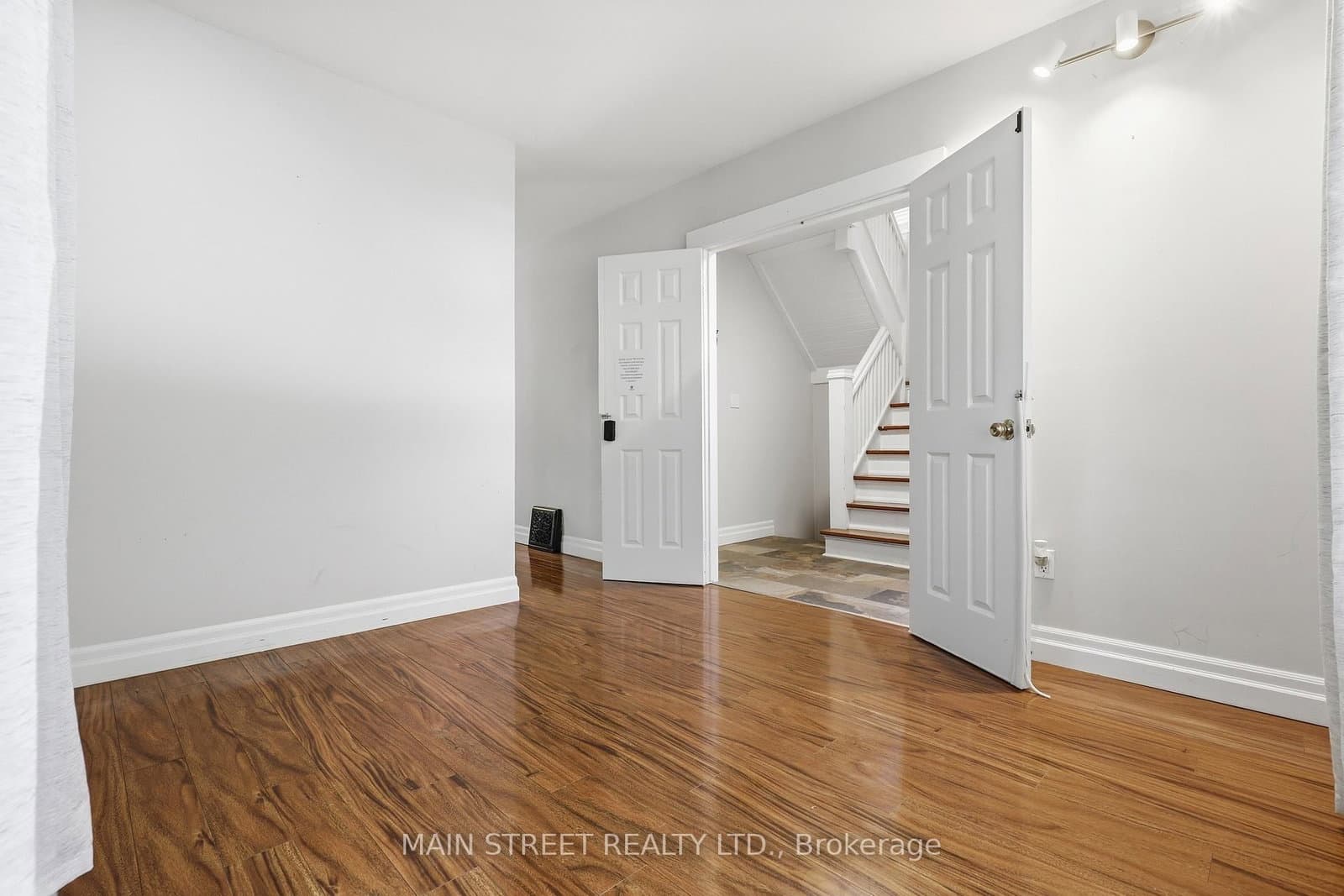 12 Vincent Street - Image 5
