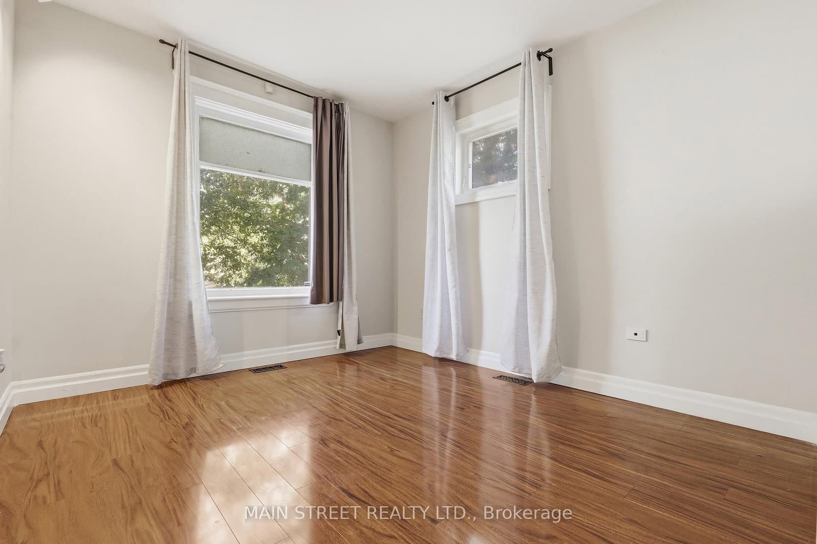 12 Vincent Street - Image 6
