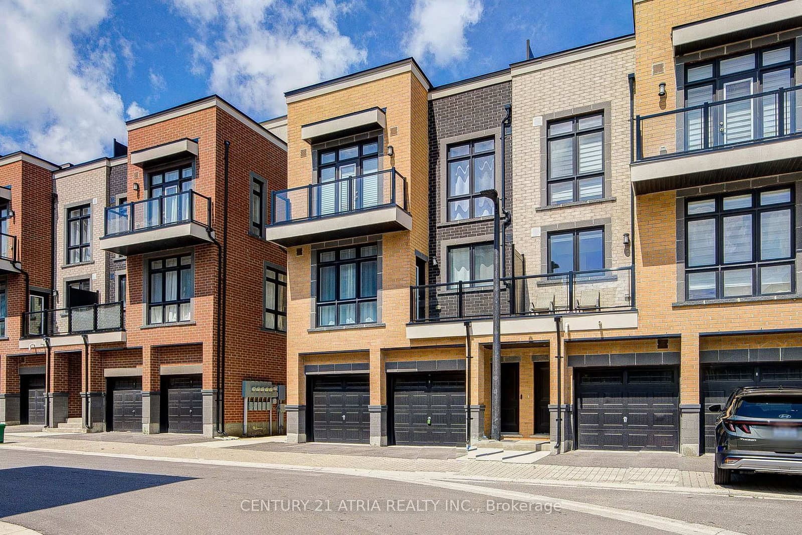 1 Bond Crescent, Unit 1 - Image 1