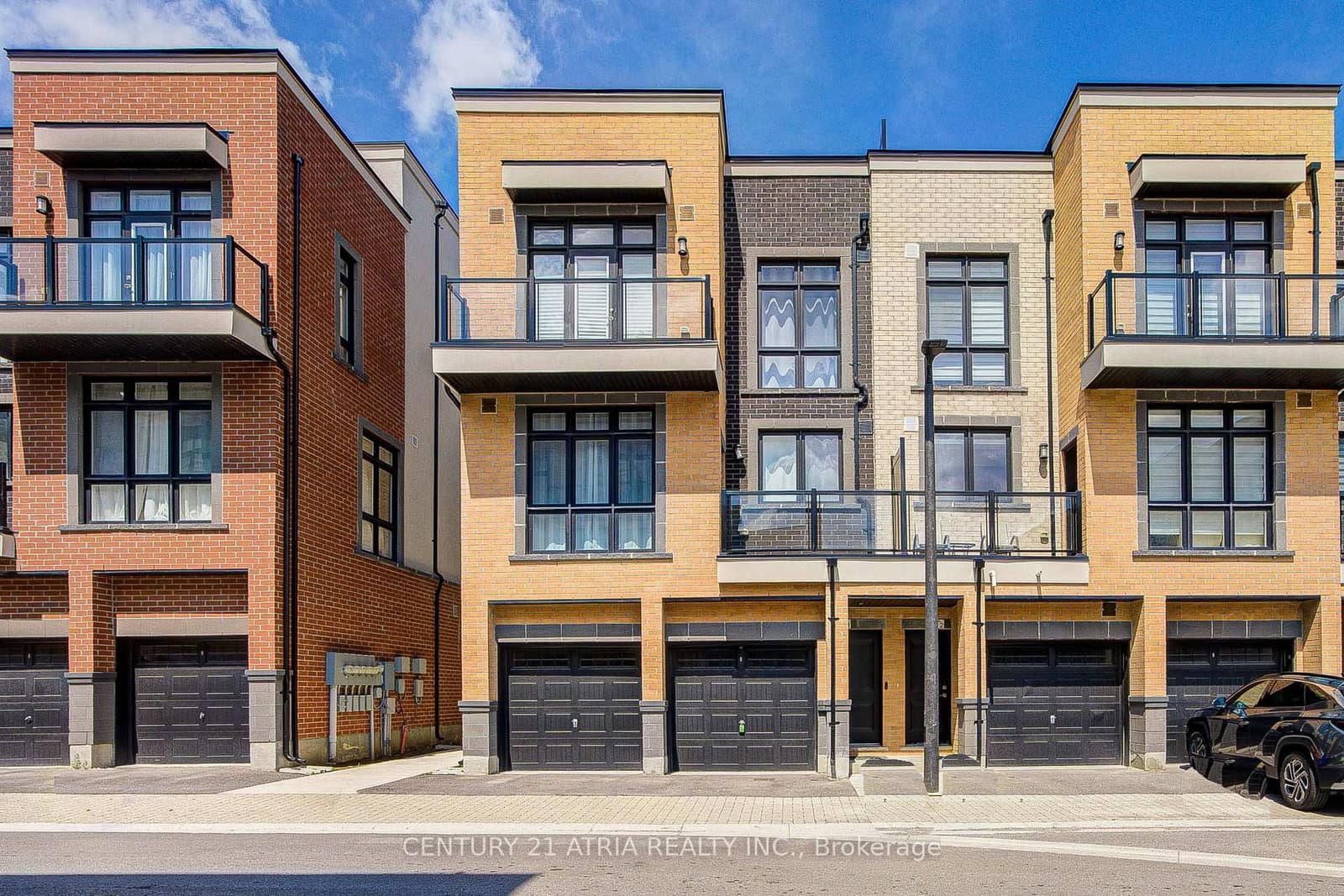 1 Bond Crescent, Unit 1 - Image 2