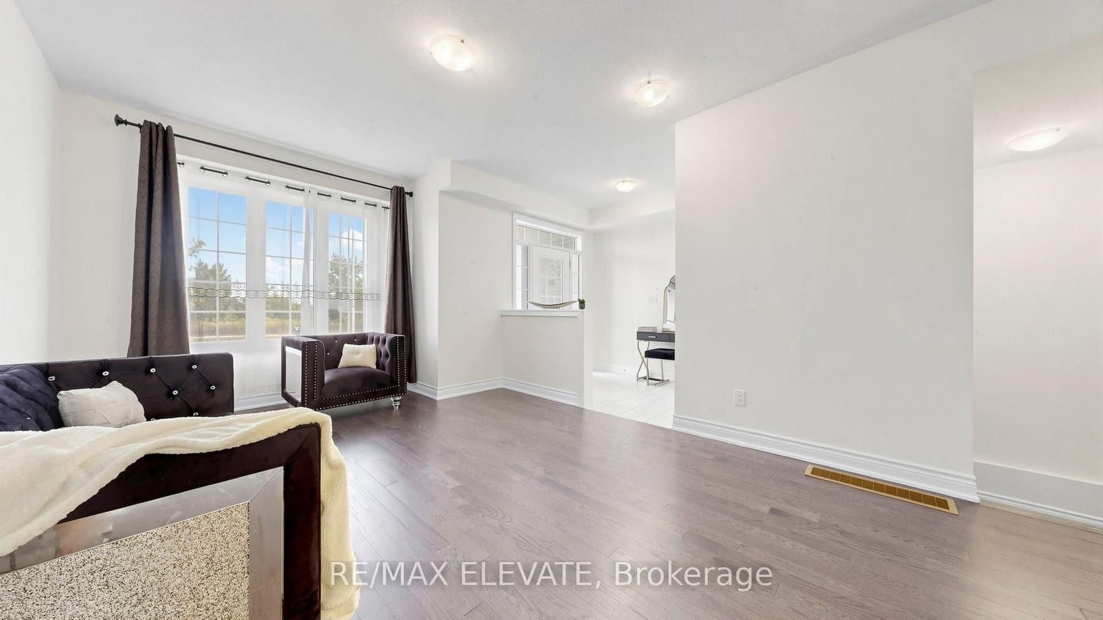 265 Kirkham Drive - Image 3