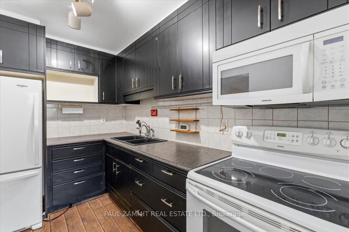 42 Nicholson Way - Image 4