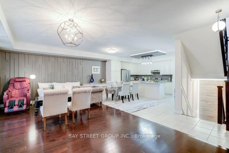 121 Luzon Avenue - Image 4
