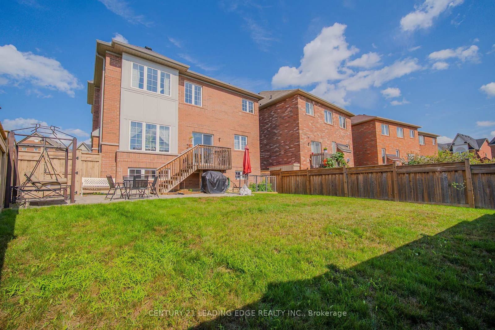 14 Clarinet Lane - Image 6
