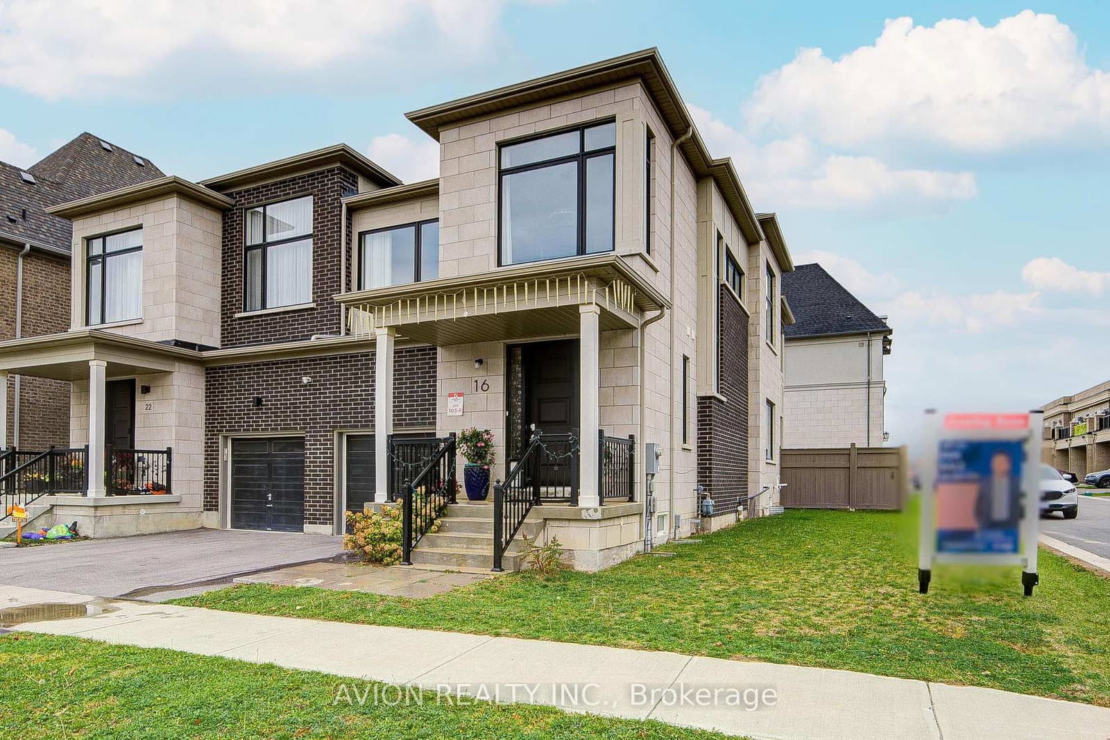 16 Callisto Lane - Image 2