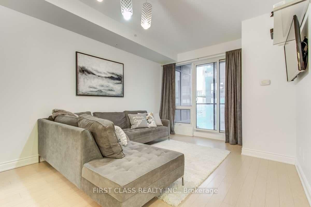 9090 Yonge Street, Unit 1509 - Image 6