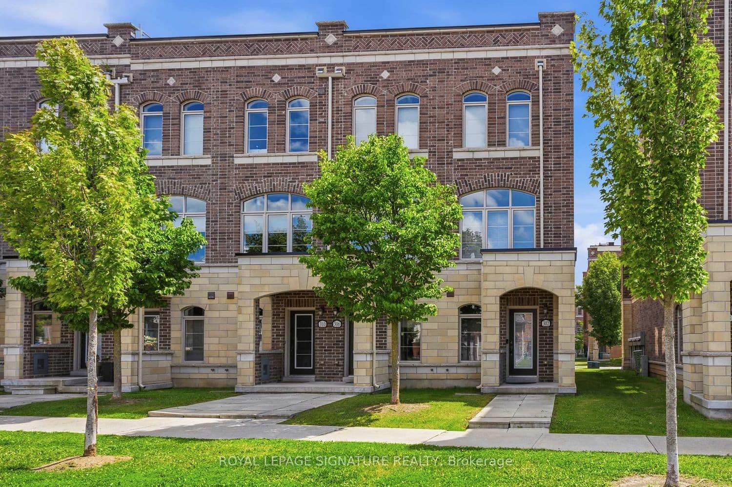 306 John Davis Gate - Image 1
