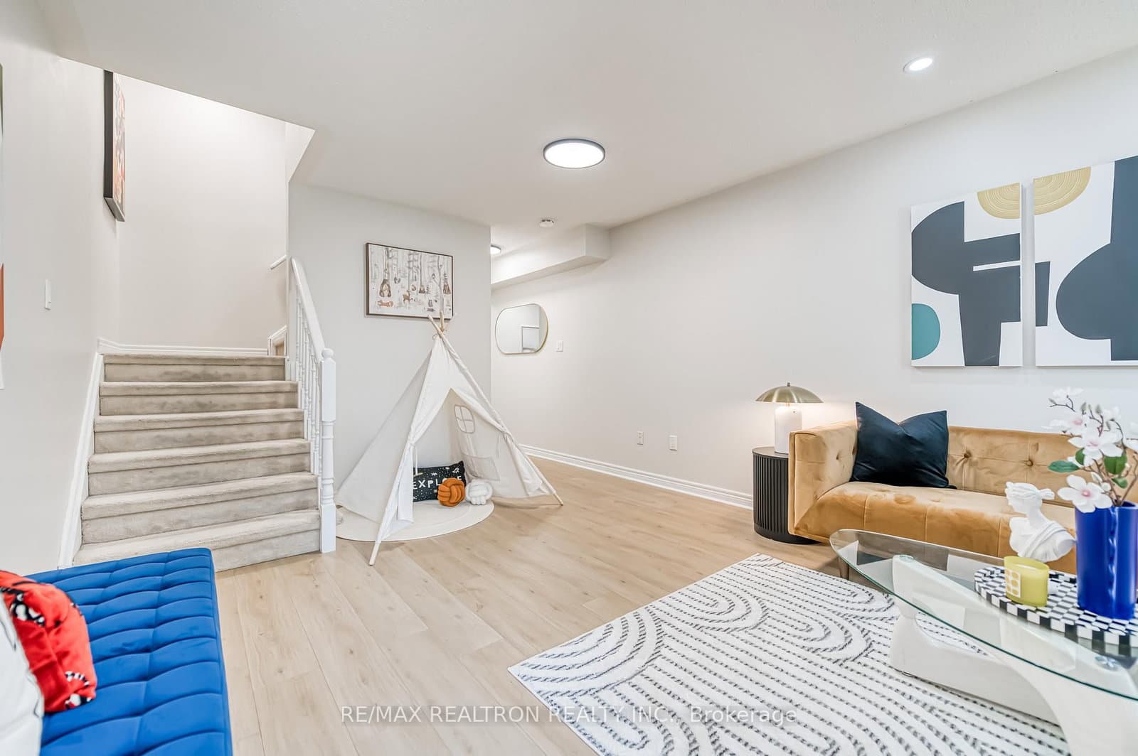 2554 Bur Oak Avenue - Image 4
