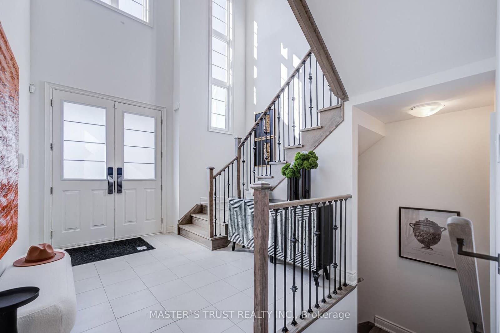 155 Prairie Rose Drive - Image 2