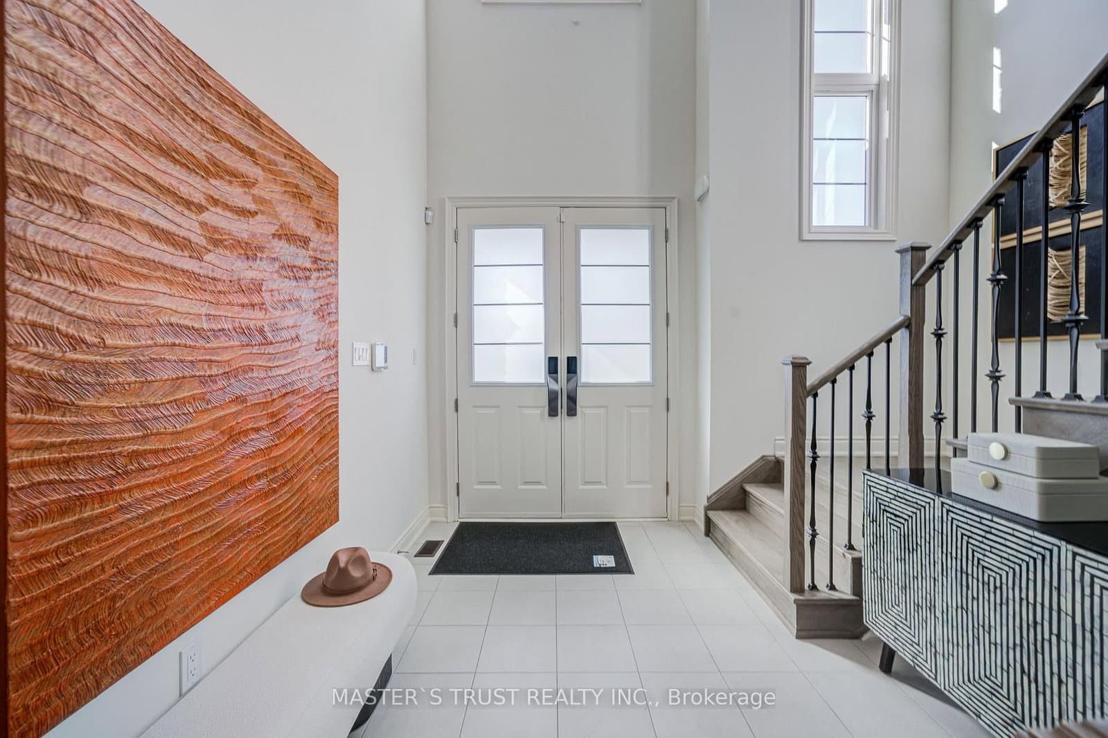 155 Prairie Rose Drive - Image 3