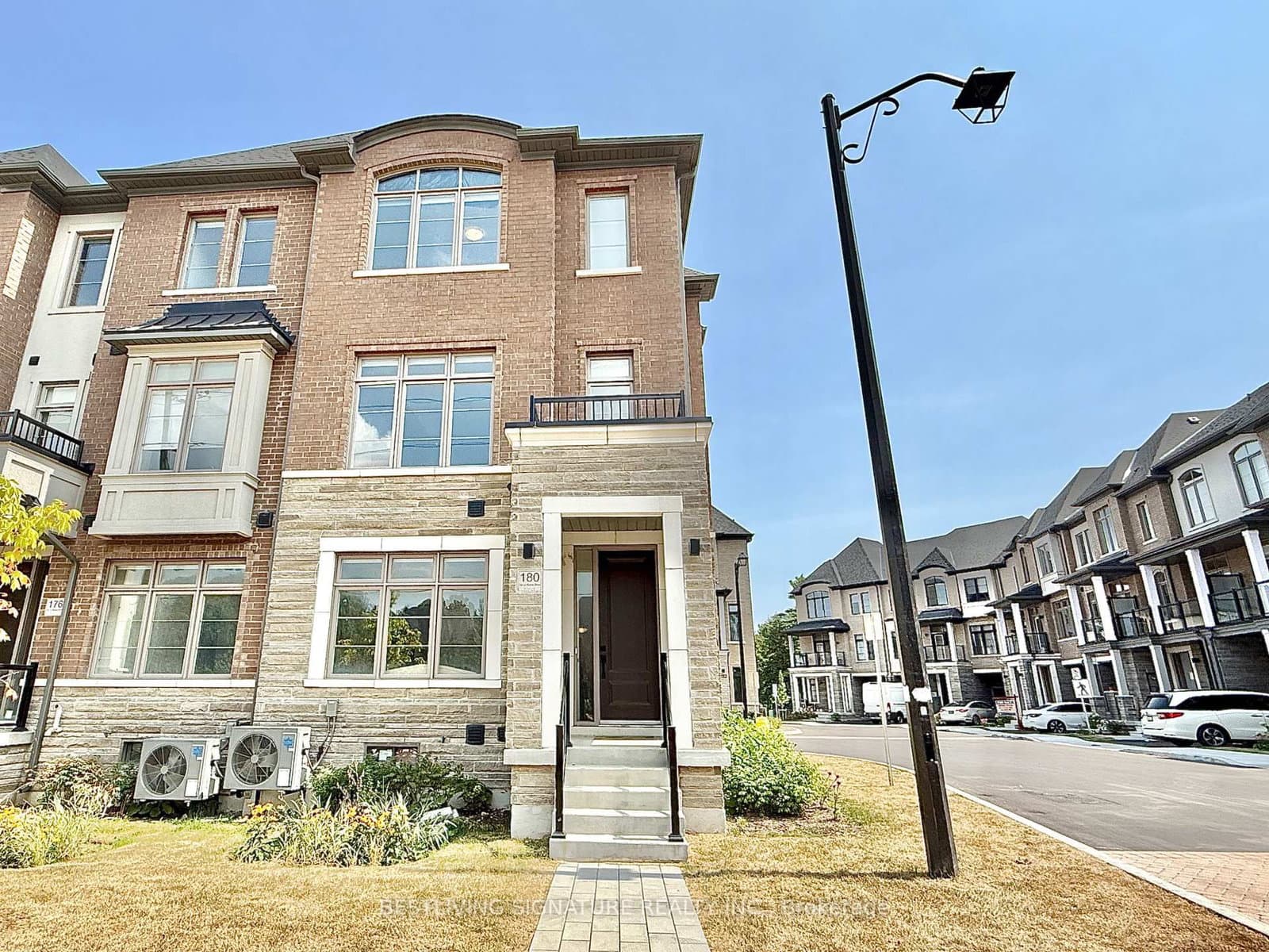 180 De La Roche Drive - Image 2