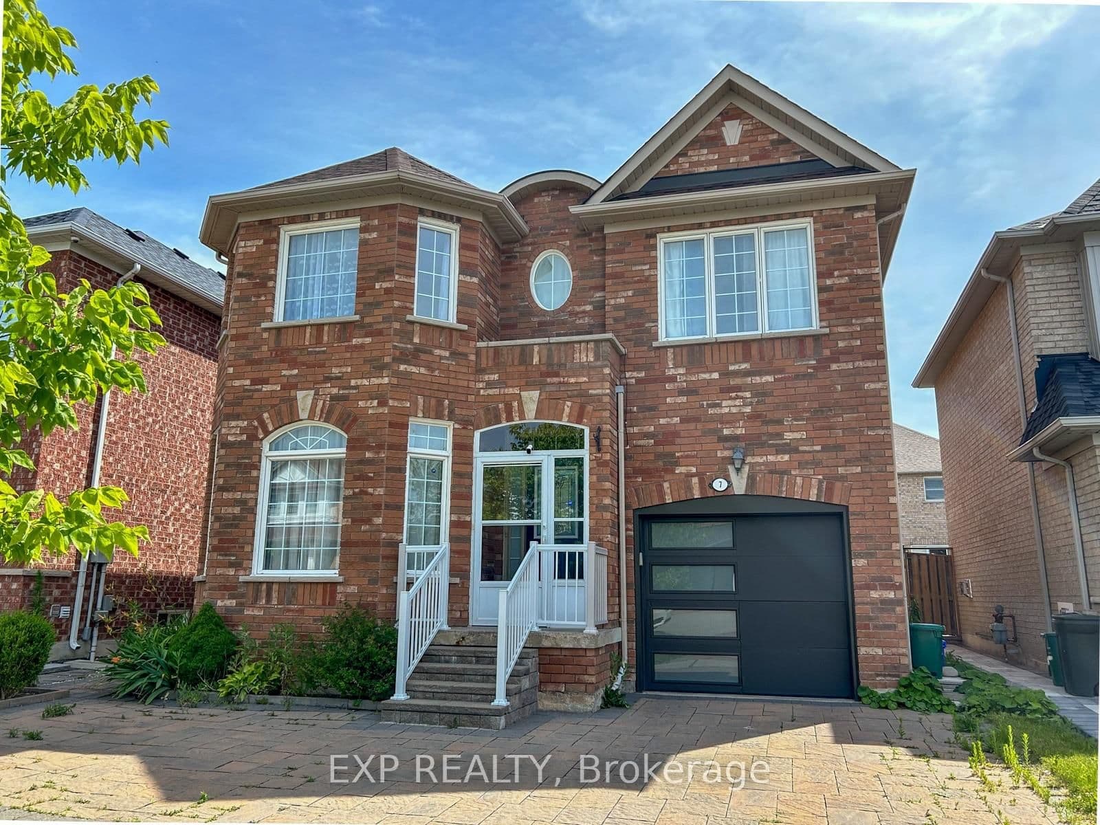 7 Davidoff Street - Image 2