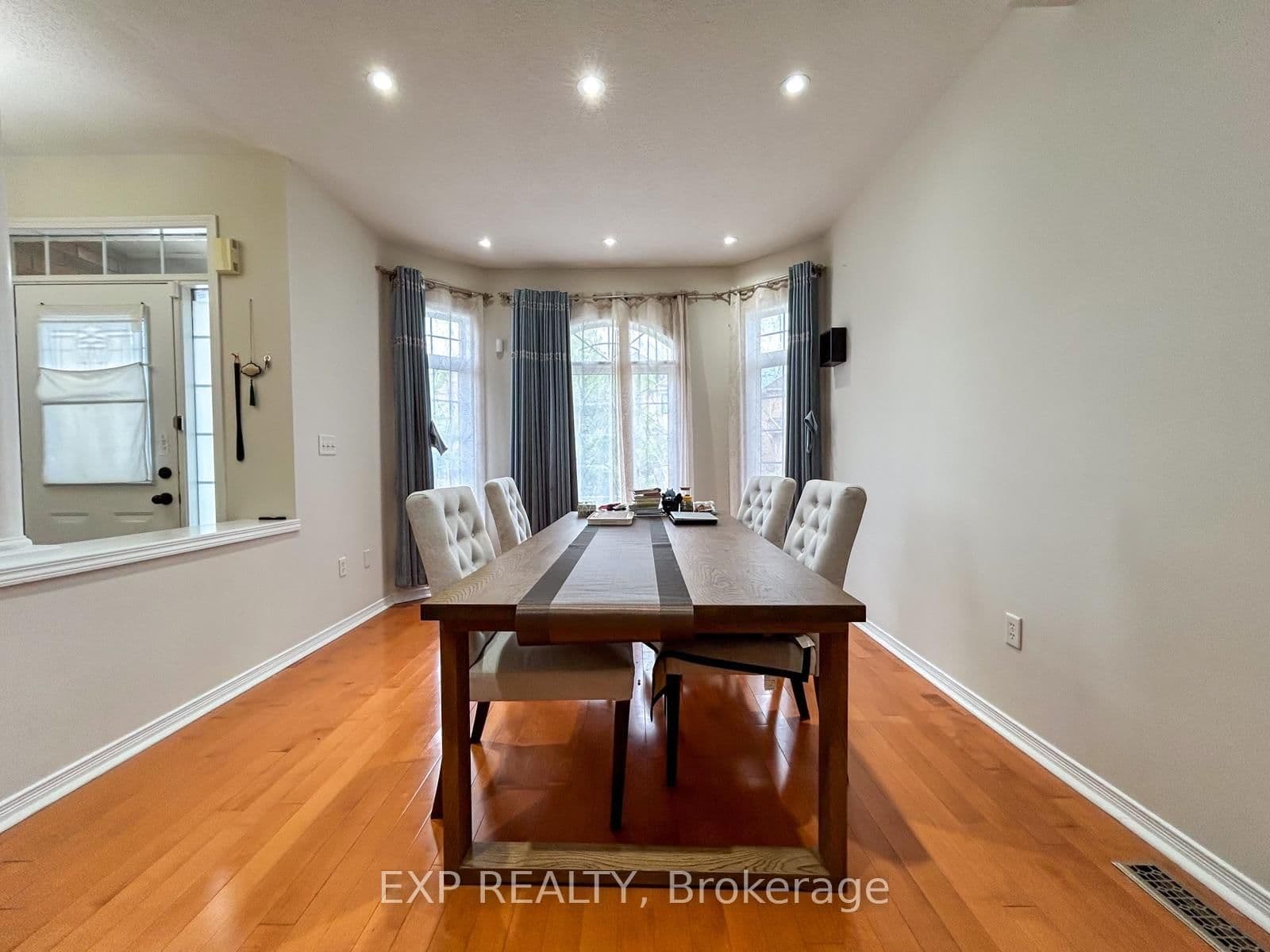 7 Davidoff Street - Image 3