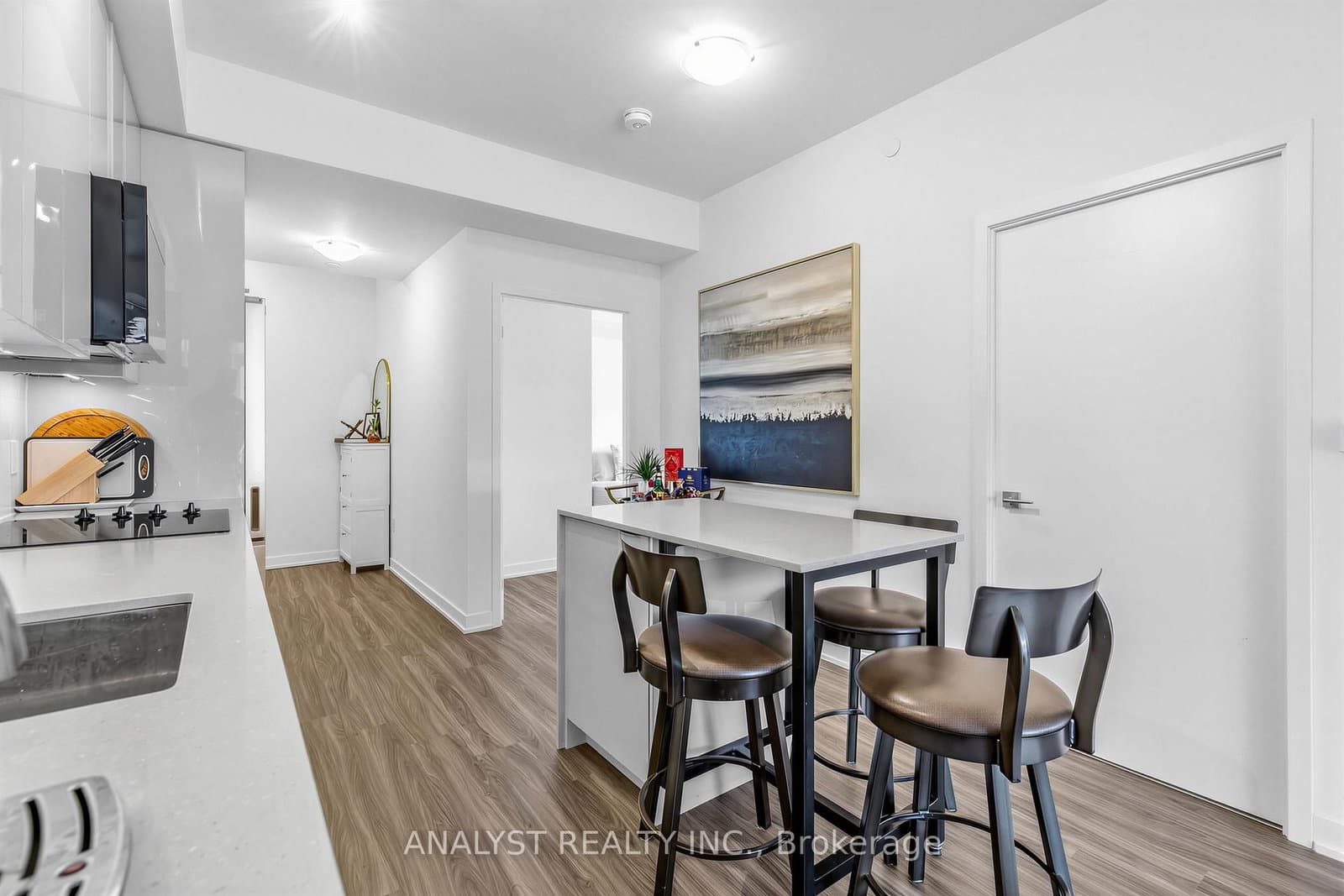 498 Caldari Road, Unit 522 - Image 6